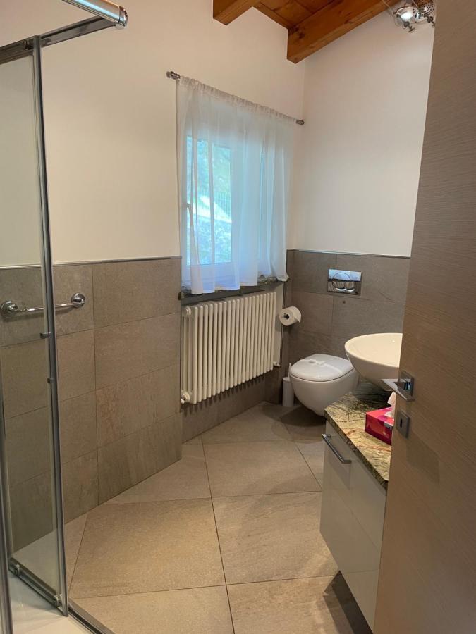 Casa Delle Olive 1 Apartment Oliveto Lario Exterior photo